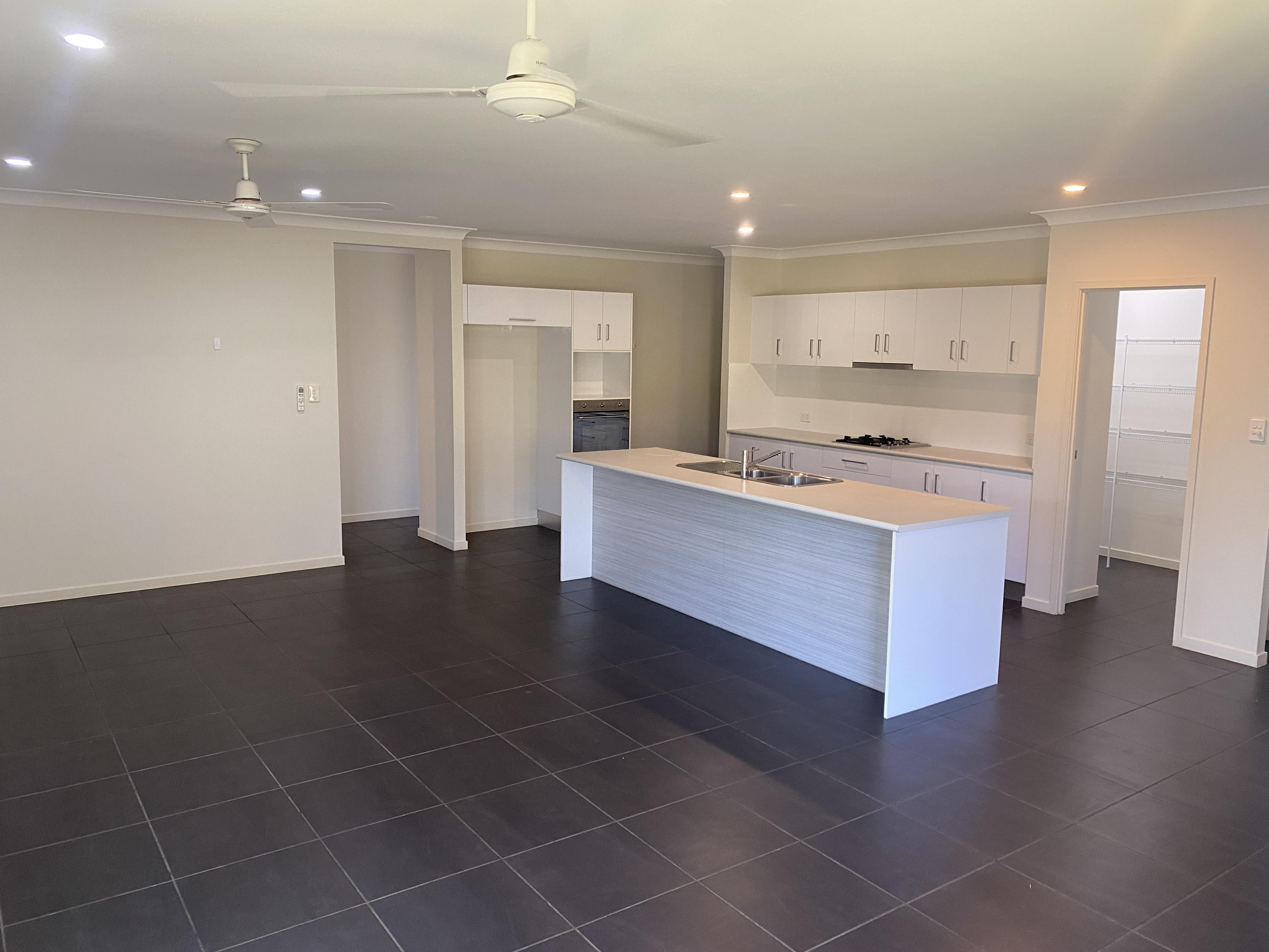 6 Mooney Court, SMITHFIELD QLD, 4878, Smithfield - Thumbnail 6