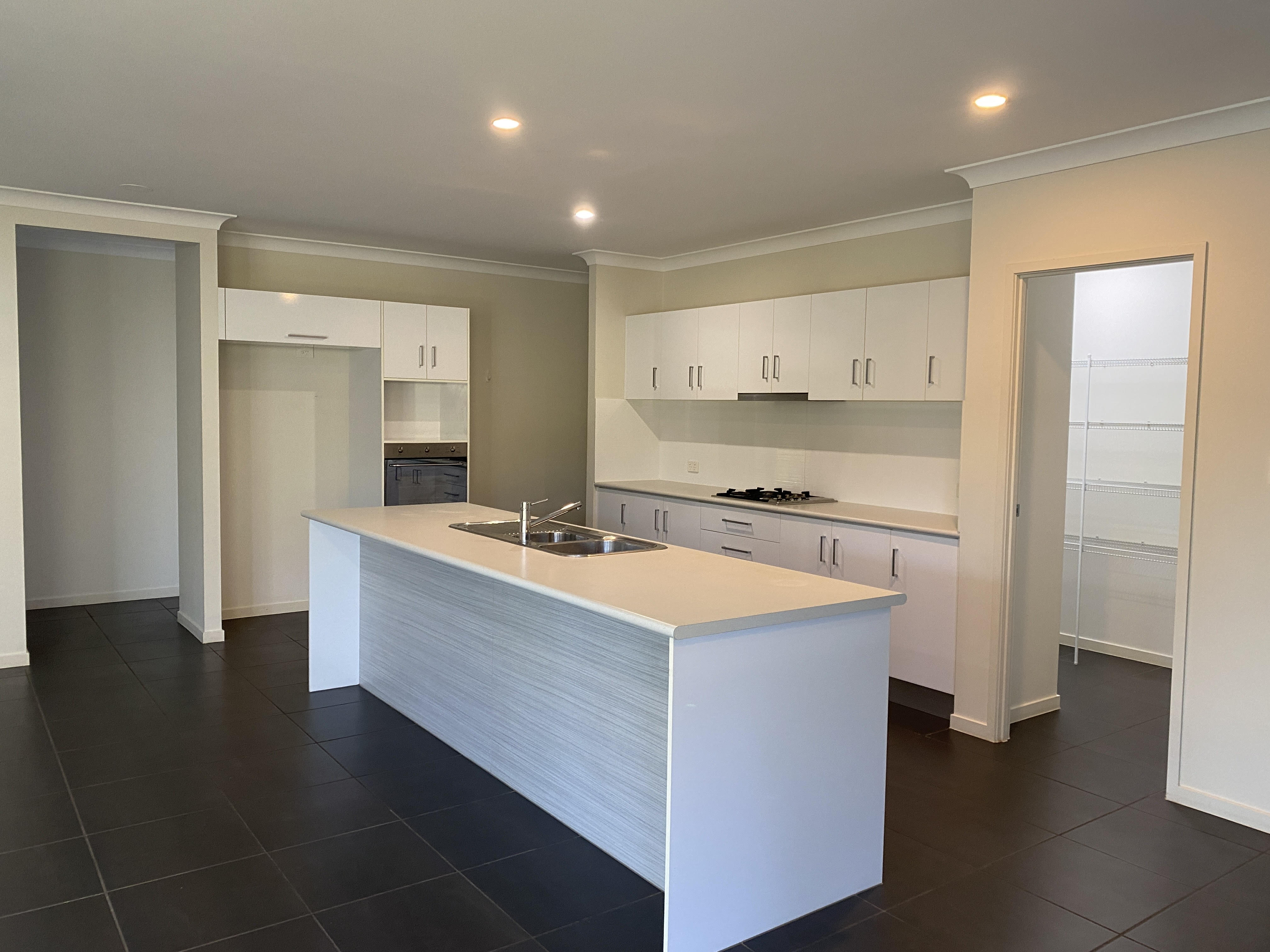 6 Mooney Court, SMITHFIELD QLD, 4878, Smithfield - Thumbnail 4