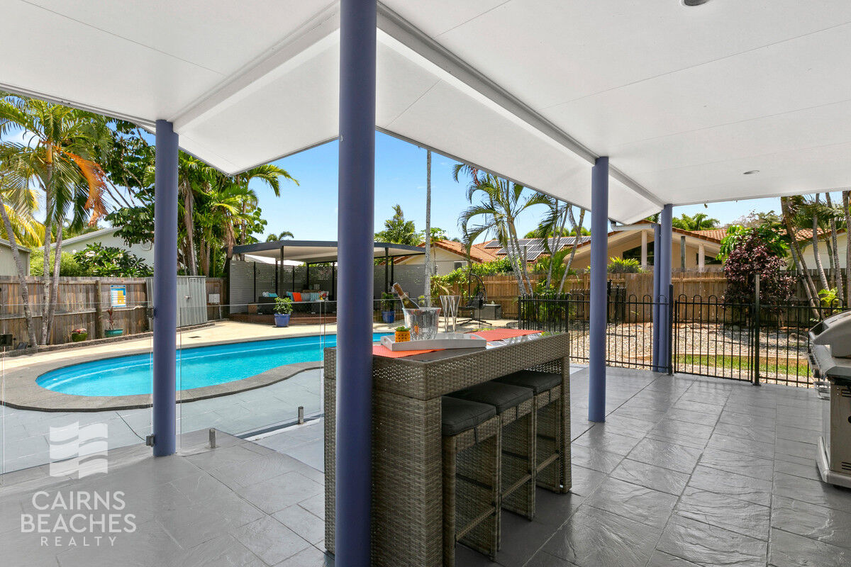 5 Ilse Close, Clifton Beach - Thumbnail 2