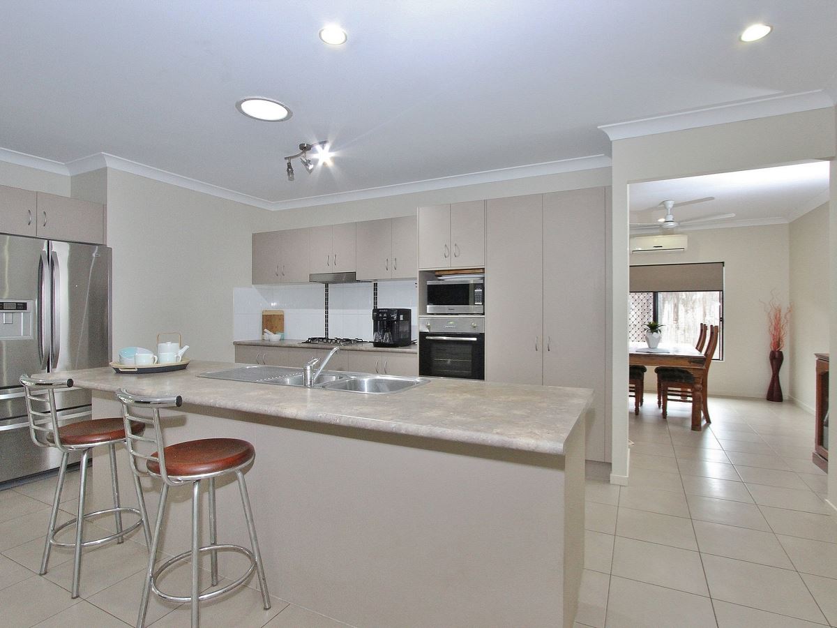 11 Coronado Street, Kewarra Beach - Thumbnail 2