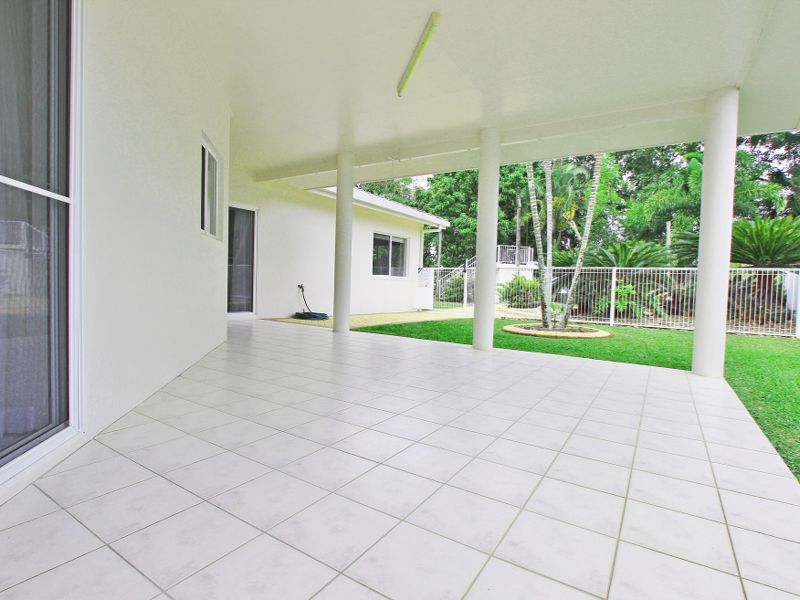 33 Orton Avenue, Kewarra Beach - Thumbnail 2