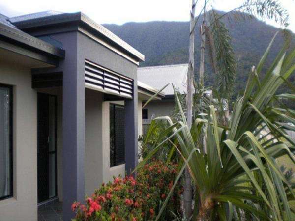 25 Larsen Road, Redlynch - Thumbnail 2
