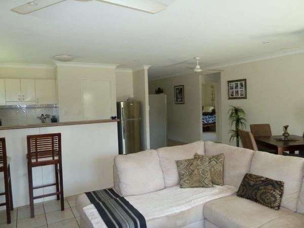 6 Chesterfield Close, Brinsmead - Thumbnail 5