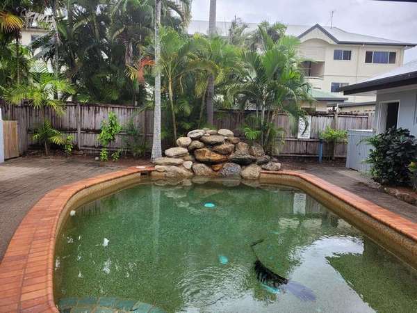 5/303-305 Lake Street, Cairns North - Thumbnail 3