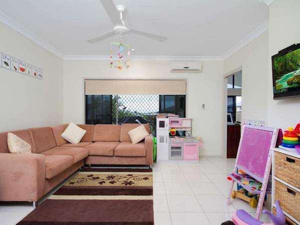 3 Emperor Street, Kanimbla - Thumbnail 8