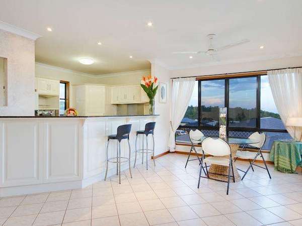 30 Yellowfin close, Kanimbla - Thumbnail 4
