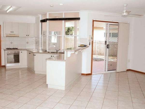 15 Tanganelli St, Kanimbla - Thumbnail 3