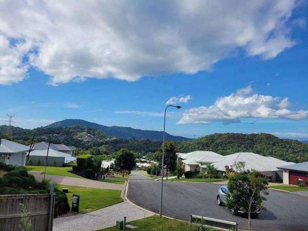 26 Trout Street, Kanimbla - Thumbnail 3