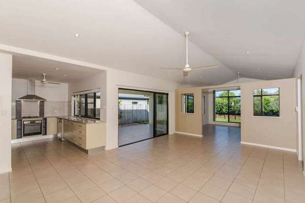 Redlynch QLD, 4870, Redlynch - Thumbnail 4