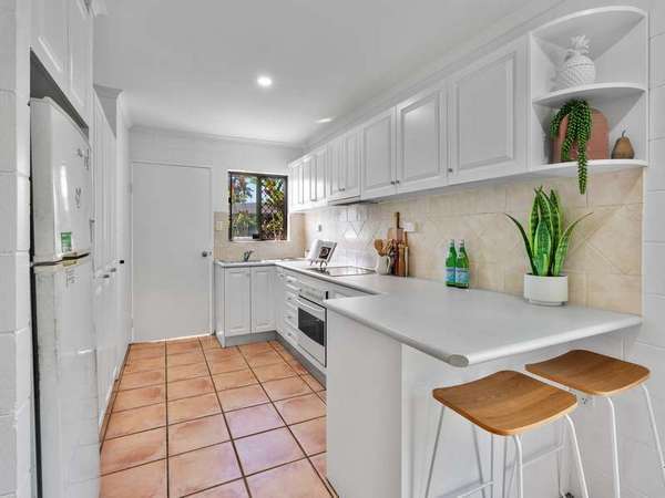 22/108-110 Mayers st, Manunda - Thumbnail 3