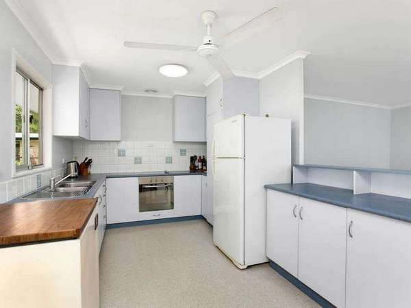 25 Blue Hills Crescent, Freshwater - Thumbnail 6