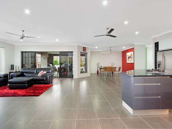 9 Parrot Close, Kanimbla - Thumbnail 3