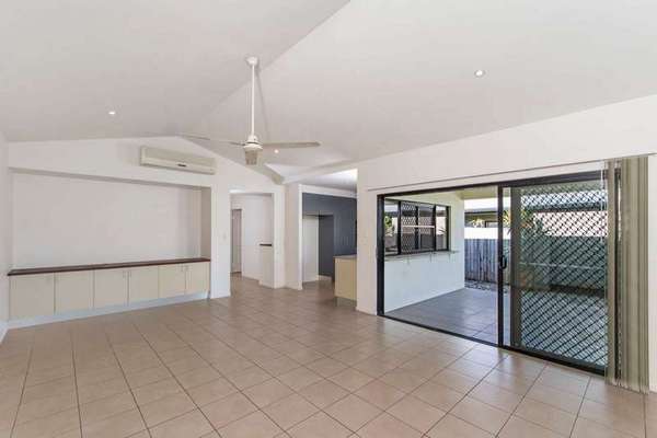 Redlynch QLD, 4870, Redlynch - Thumbnail 3