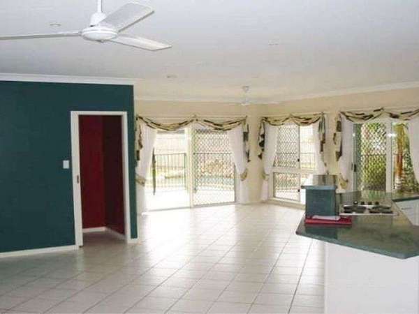 9 Bromley Close, Mount Sheridan - Thumbnail 4