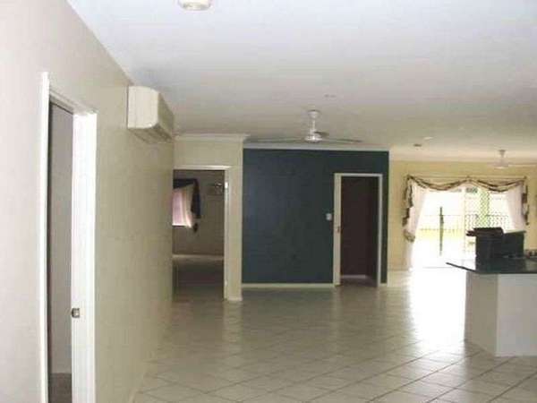 9 Bromley Close, Mount Sheridan - Thumbnail 8