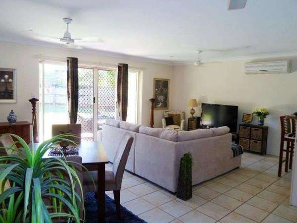 6 Chesterfield Close, Brinsmead - Thumbnail 3