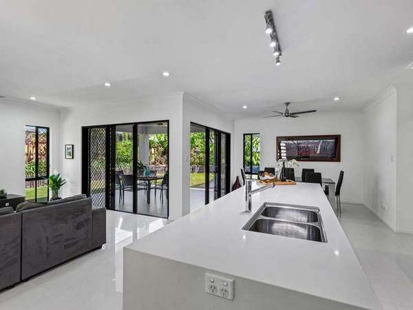 12 Teraglin St, Kanimbla - Thumbnail 8
