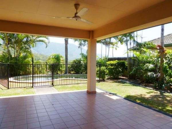 15 Greenock Way, Brinsmead - Thumbnail 3
