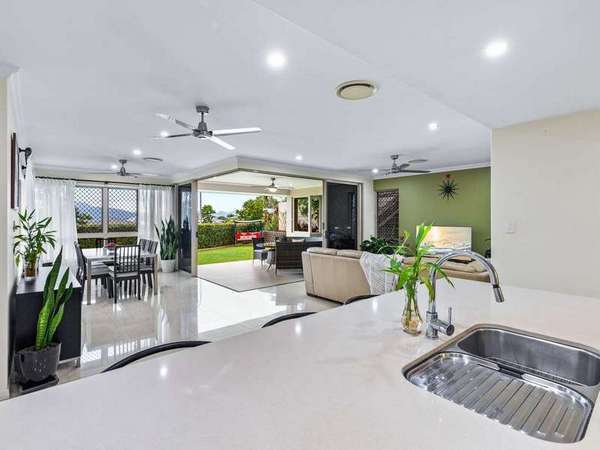 49 Mcfarlane Drive, Kanimbla - Thumbnail 7