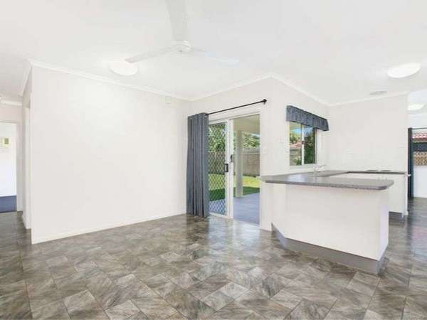 13 Nell Close, Kanimbla - Thumbnail 5