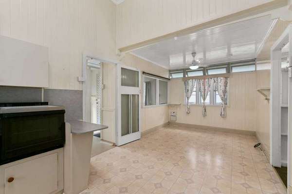 20 Queen Street, Parramatta Park - Thumbnail 7