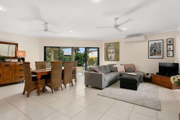 46 Bassett Street, Kanimbla - Thumbnail 5