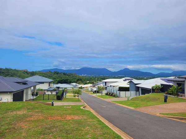 18 Luderick St, Kanimbla - Thumbnail 8