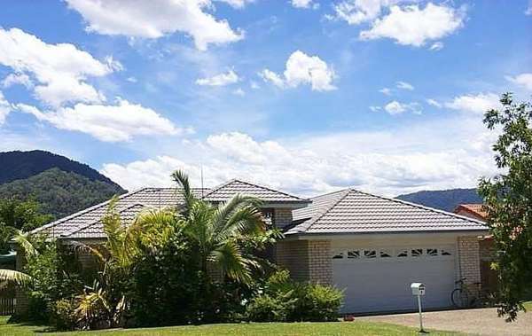 3 Meander Close, Brinsmead - Thumbnail 3