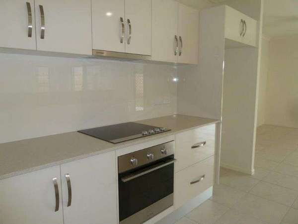 5 Frank Street, Redlynch - Thumbnail 6