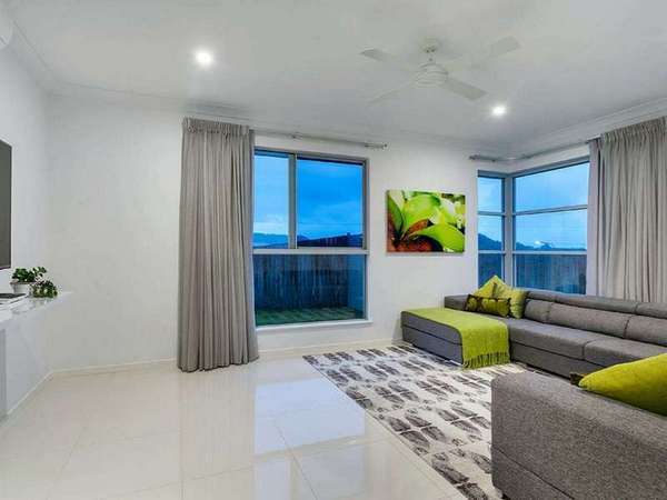 22 Trout St,, Kanimbla - Thumbnail 7