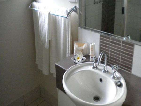 25 Larsen Road, Redlynch - Thumbnail 7