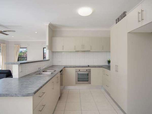 7 De Roma Close, Kanimbla - Thumbnail 2