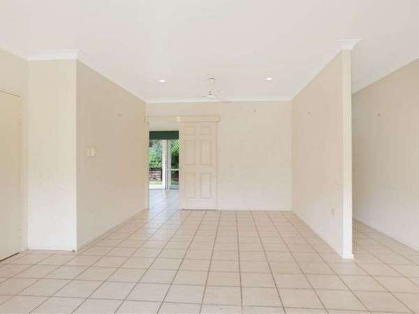 18 Templar Crescent, Bentley Park - Thumbnail 6