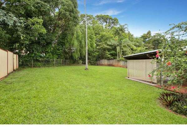 19 Montrose Avenue, Edge Hill - Thumbnail 3