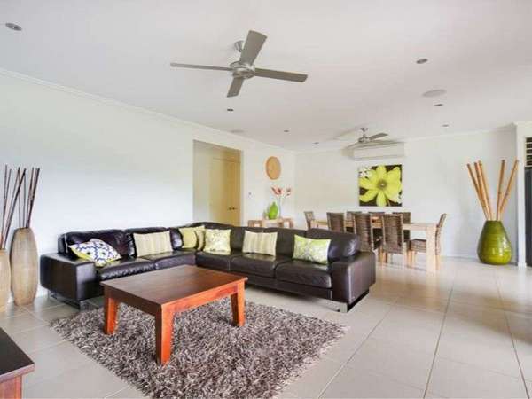 97 Mcfarlane Drive, Kanimbla - Thumbnail 2