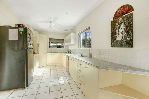 12 Hymes St, Kanimbla - Thumbnail 4