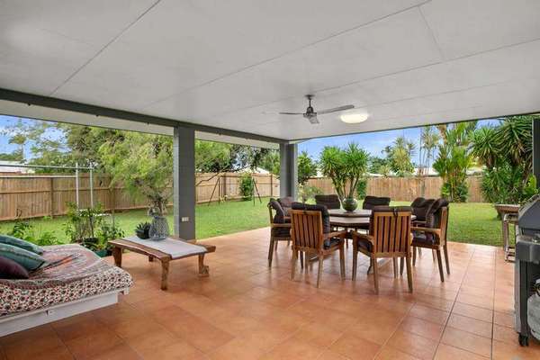 5 Carmel Close, Woree - Thumbnail 4