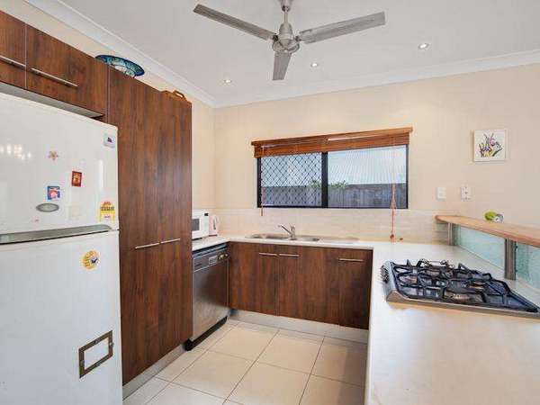 44 Coolamon Terrace, Mount Sheridan - Thumbnail 2
