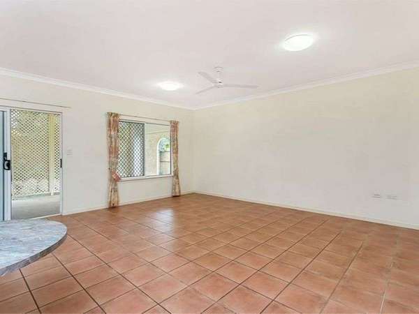 27 Madigans Drive, Mount Sheridan - Thumbnail 5