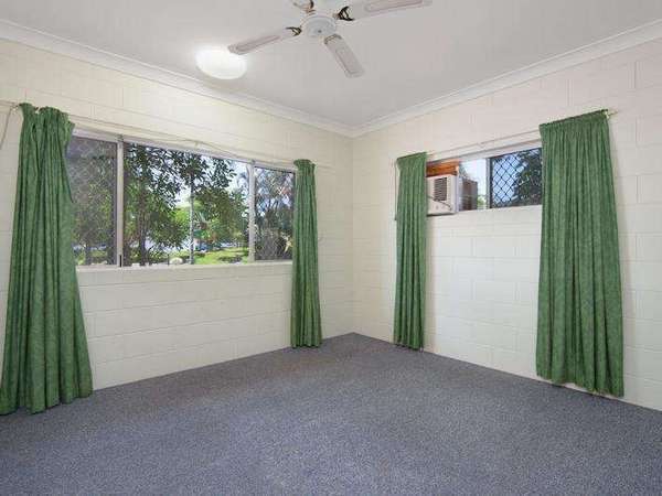 2 Eureka Street (also known as 14 Rose Blank Close), Manunda - Thumbnail 6