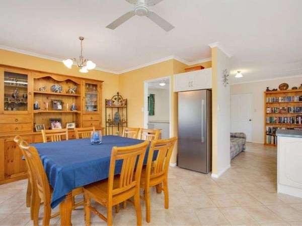 24 Bourke Close, Mount Sheridan - Thumbnail 6