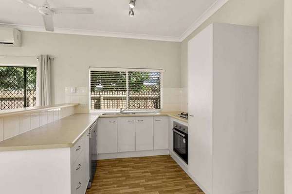 43 Amazon Close, Mount Sheridan - Thumbnail 3