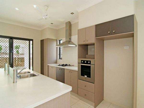 12 Woodrose Drive, Mount Sheridan - Thumbnail 3