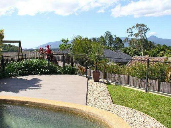 4 Hanah Close, Mount Sheridan - Thumbnail 2