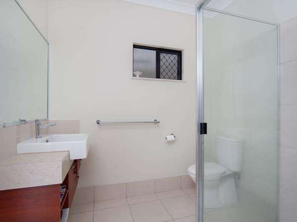 53 Woodrose Drive, Mount Sheridan - Thumbnail 7
