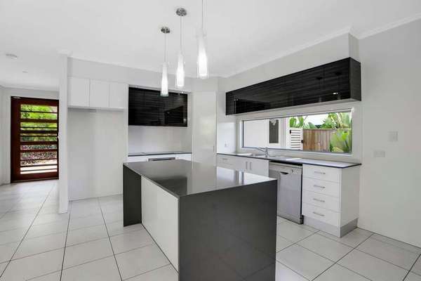 40 Flagship Drive, Trinity Beach - Thumbnail 4