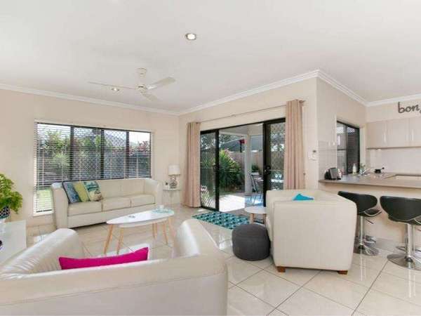 6 Redheart Close, Mount Sheridan - Thumbnail 5