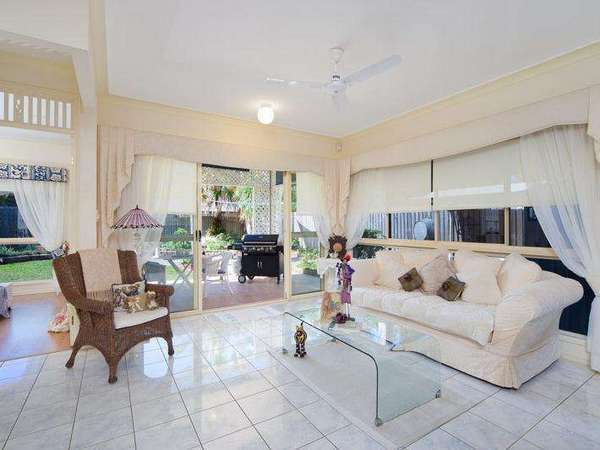 8 Staten Close, Mount Sheridan - Thumbnail 6