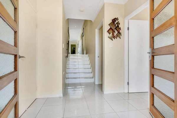 72 Treetop Drive, Mount Sheridan - Thumbnail 7