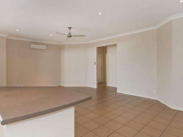 13 Bambusa Terrace, Mount Sheridan - Thumbnail 4
